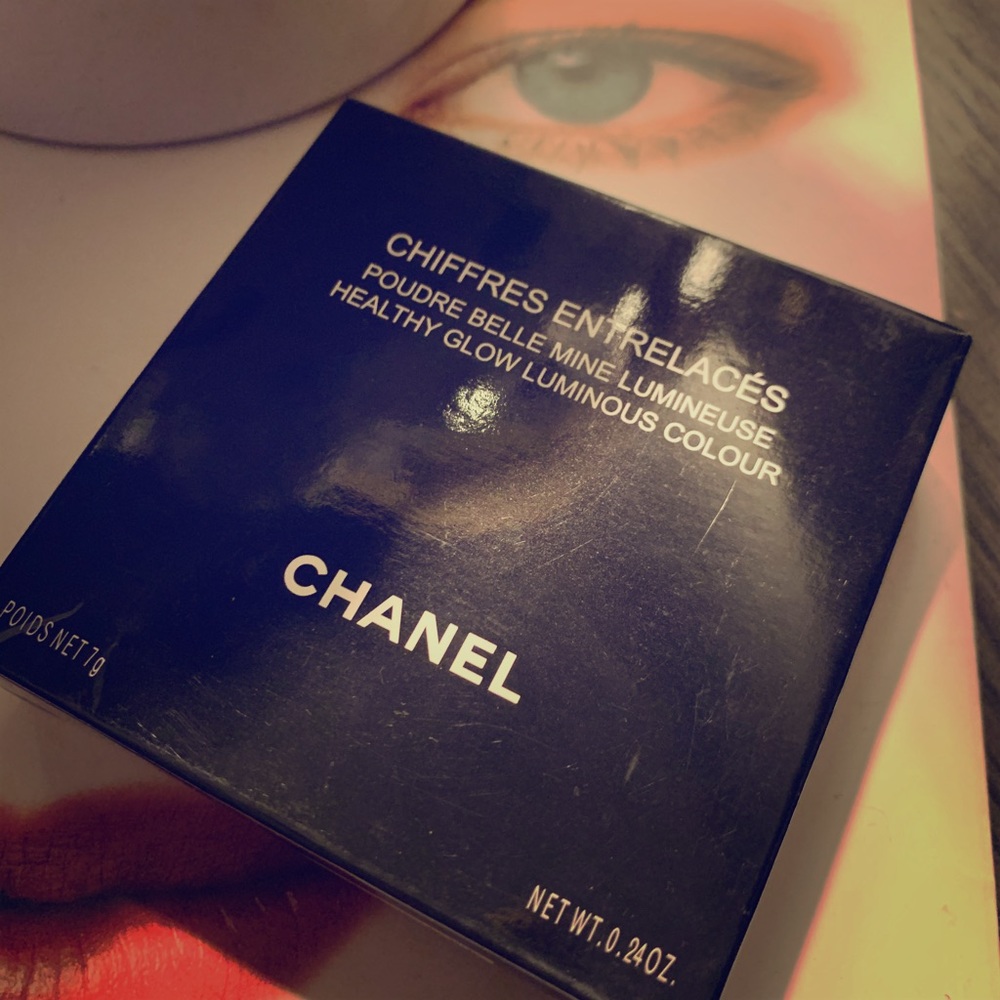 Chanel highlighter